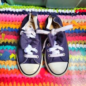 Navy blue and white epicstep girls kids sneakers with bows size 13